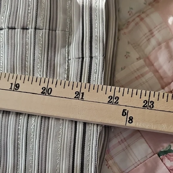 Sandra Darren Gray White Metallic Sheen Stripe Blaze - Picture 5 of 9